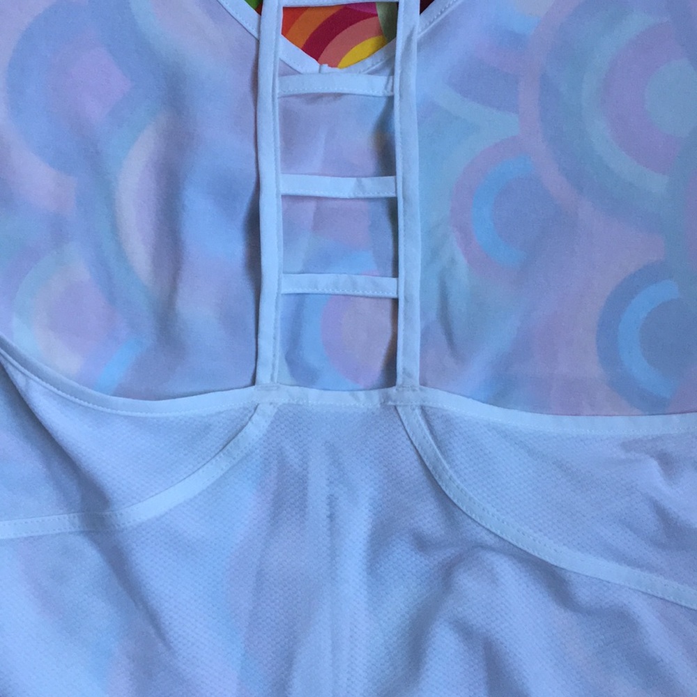 Lululemon NWT Breezy Singlet Size 10 clean white - Picture 7 of 8